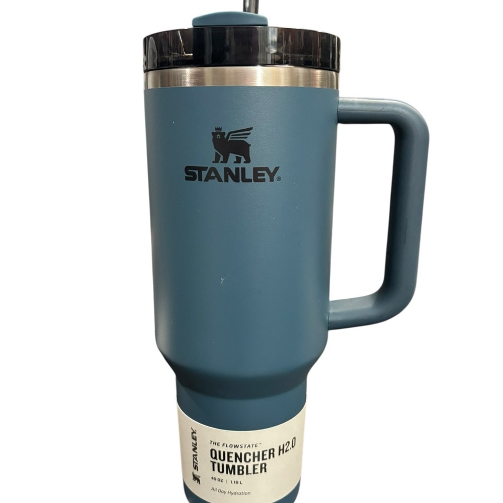 40oz Stanley Quencher H2.0 Tumbler